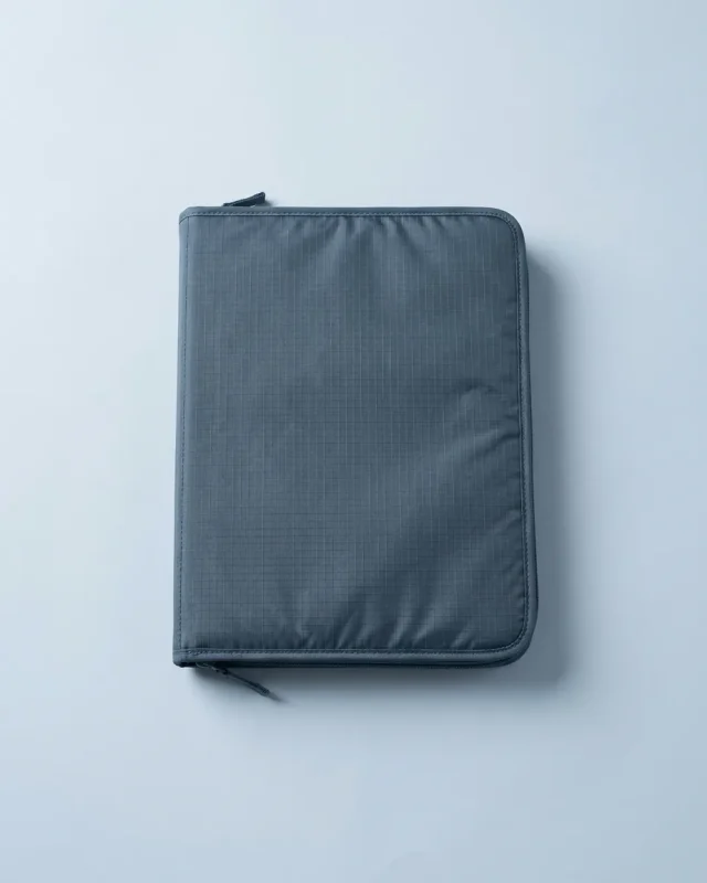 Shirt Folder, 4 shirts, folded